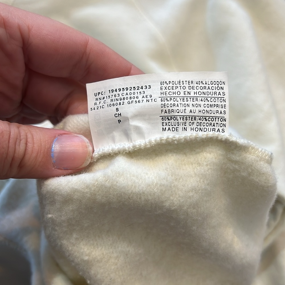 Cream Champion Sweatshirt - Picture 5 of 5